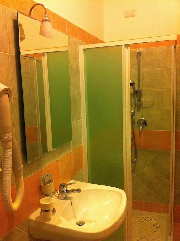 Hotel Eliseo فيوجّي المظهر الخارجي الصورة