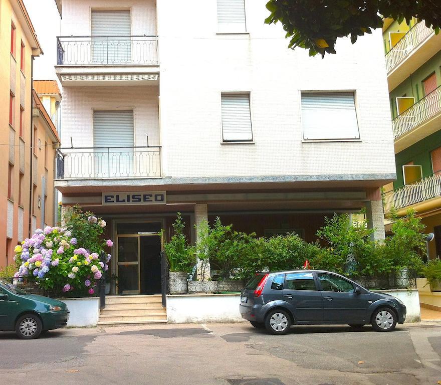 Hotel Eliseo فيوجّي المظهر الخارجي الصورة