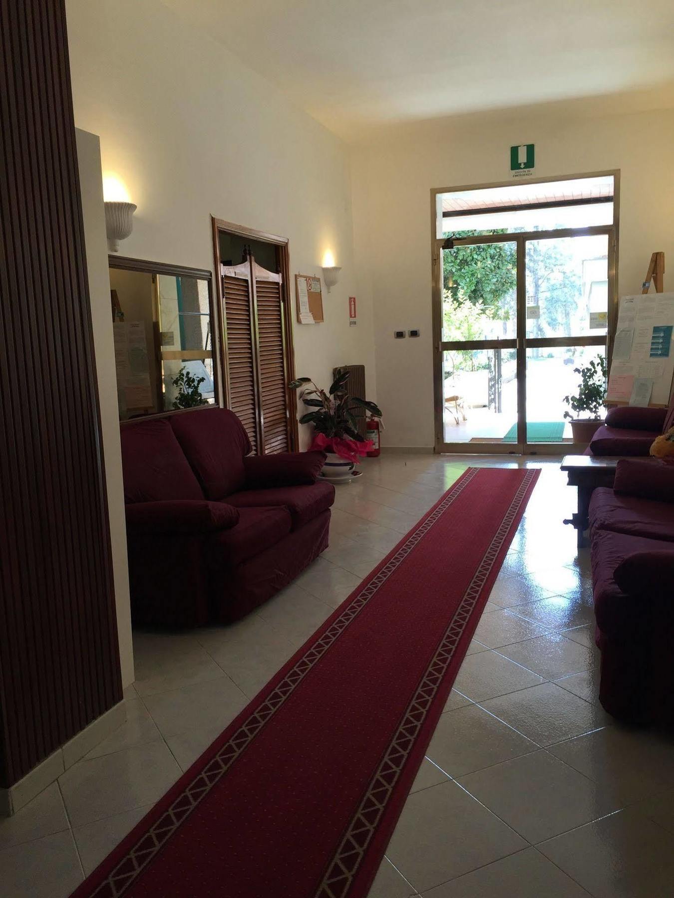 Hotel Eliseo فيوجّي المظهر الخارجي الصورة