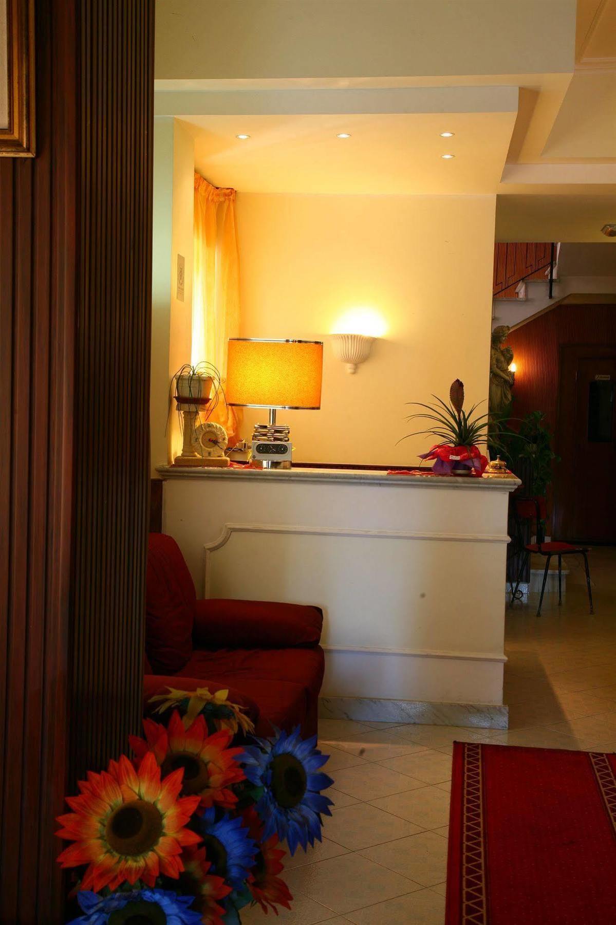 Hotel Eliseo فيوجّي المظهر الخارجي الصورة
